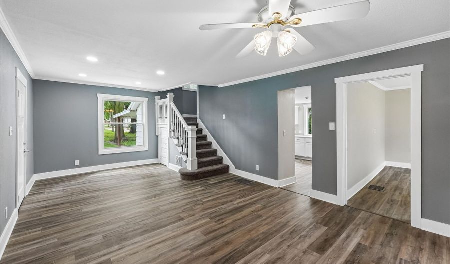 217 N 6th St, Adel, IA 50003 - 3 Beds, 2 Bath