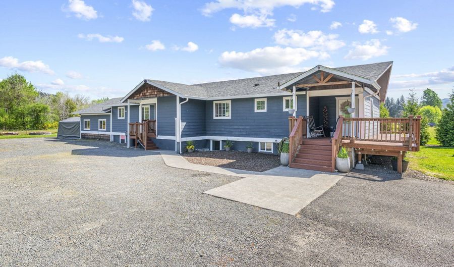 24716 NE 419TH St, Amboy, WA 98601 - 5 Beds, 3 Bath