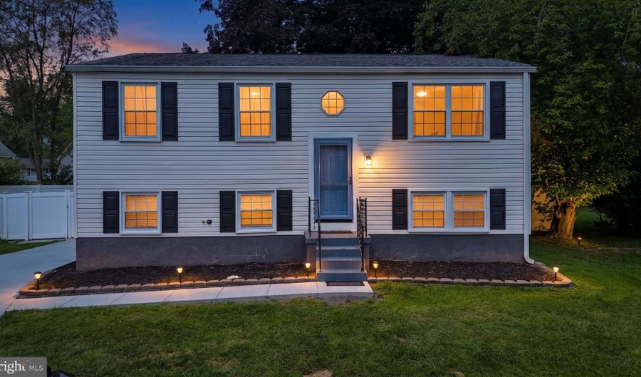 2042 RUSHMORE Ct, Bel Air, MD 21015 - 4 Beds, 2 Bath