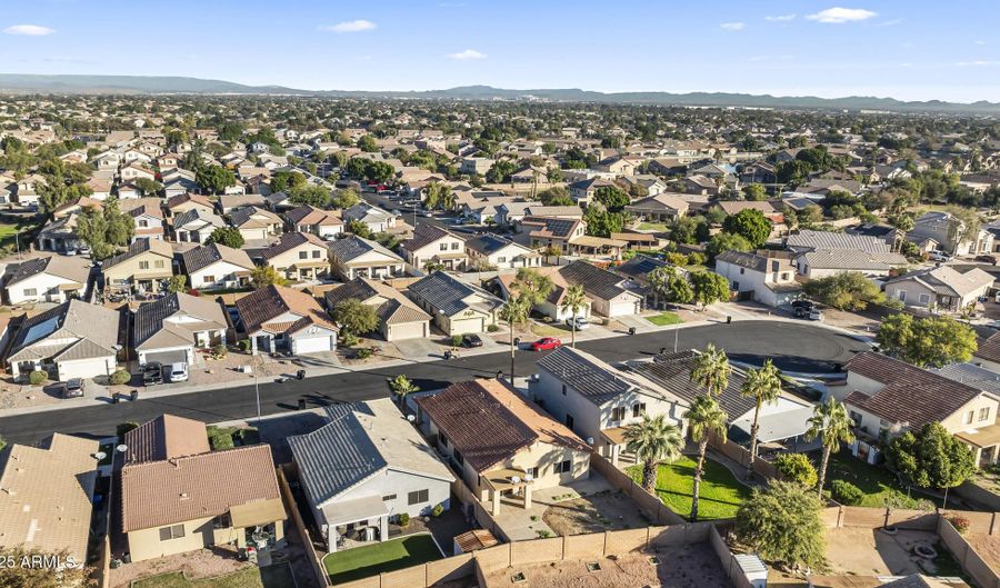 11185 W CORONADO Rd, Avondale, AZ 85392 - 4 Beds, 2 Bath