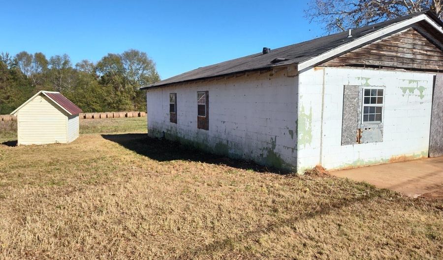 3419 Ruckersville Rd, Elberton, GA 30635 - 3 Beds, 2 Bath