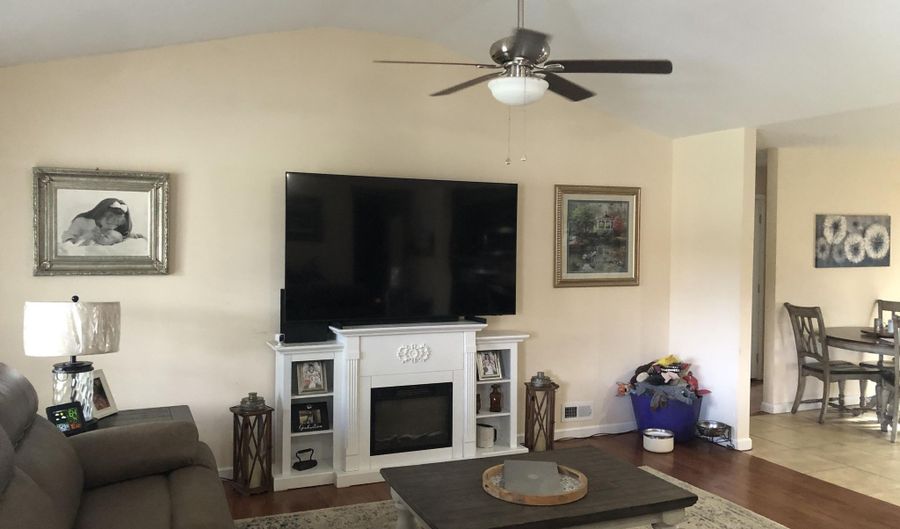 101 Cedar Ln, Barbourville, KY 40906 - 3 Beds, 2 Bath