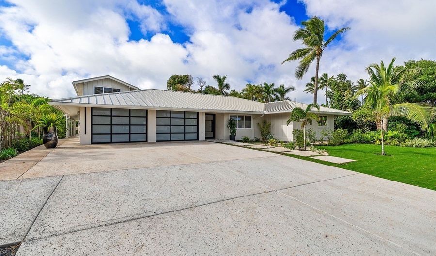 1251 Kainui Dr, Kailua, HI 96734 - 6 Beds, 4 Bath