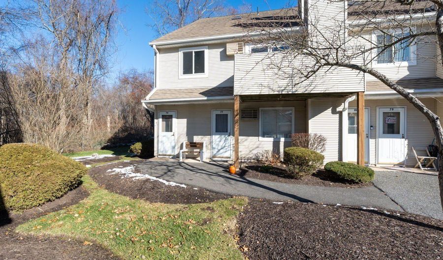 136 Pembroke Rd 9-78, Danbury, CT 06811 - 2 Beds, 2 Bath