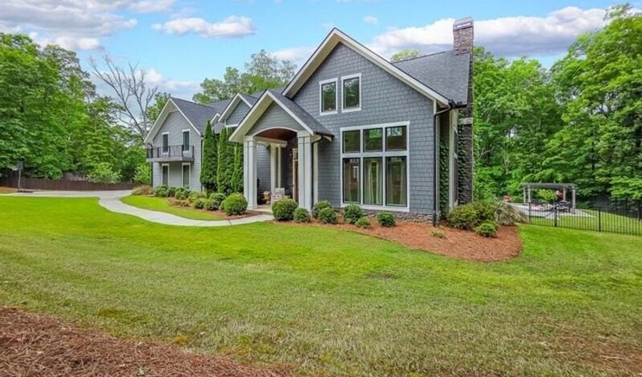 14 Allatoona Estates Dr SE, Acworth, GA 30102 - 5 Beds, 4 Bath