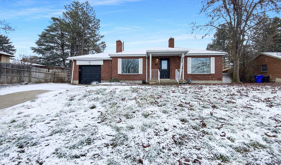 2943 S 400 W, Bountiful, UT 84010 - 2 Beds, 2 Bath