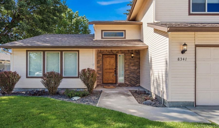 8341 W Pomona Ct, Boise, ID 83704 - 4 Beds, 3 Bath