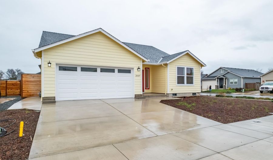 2037 Waterford St SE, Albany, OR 97322 - 3 Beds, 2 Bath