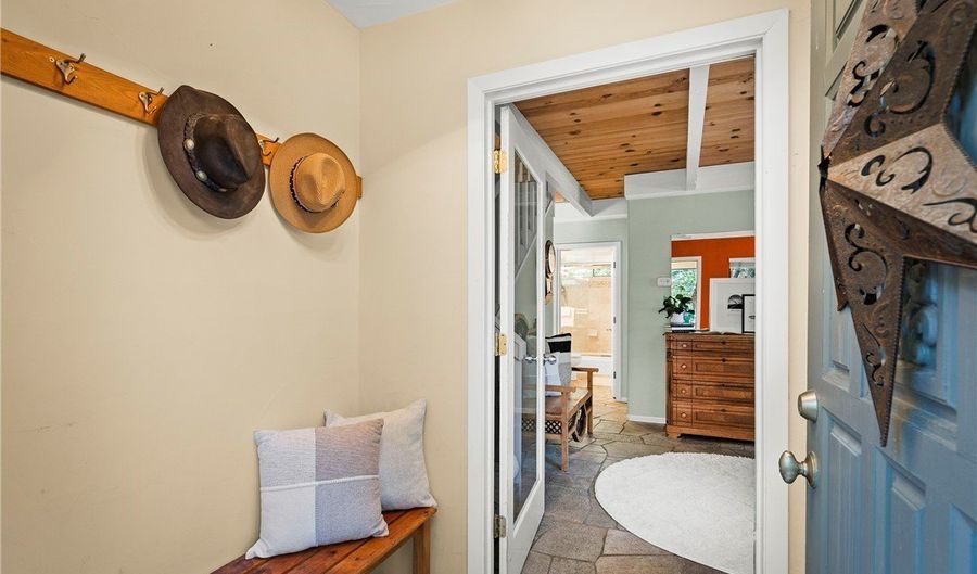 860 Jennifer St, Incline Village, NV 89451 - 3 Beds, 2 Bath