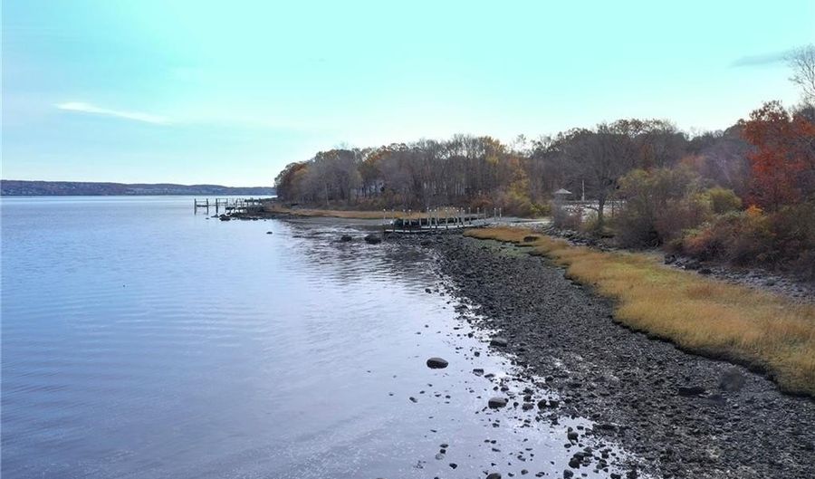13 Cedar Dr, Bristol, RI 02809 - 4 Beds, 2 Bath