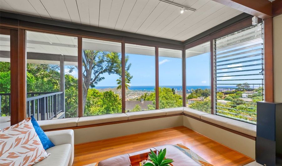 4765 Matsonia Dr, Honolulu, HI 96816 - 3 Beds, 2 Bath