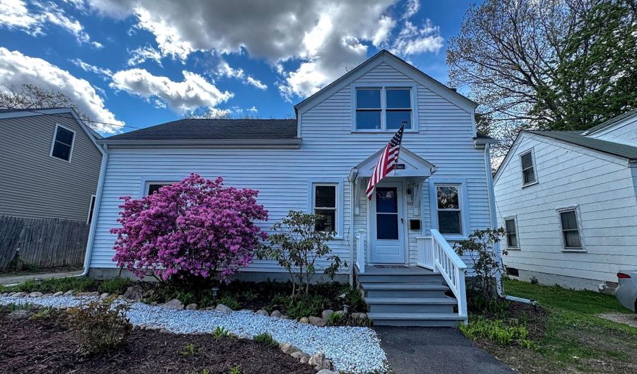 935 Gage St, Bennington, VT 05201 - 3 Beds, 2 Bath