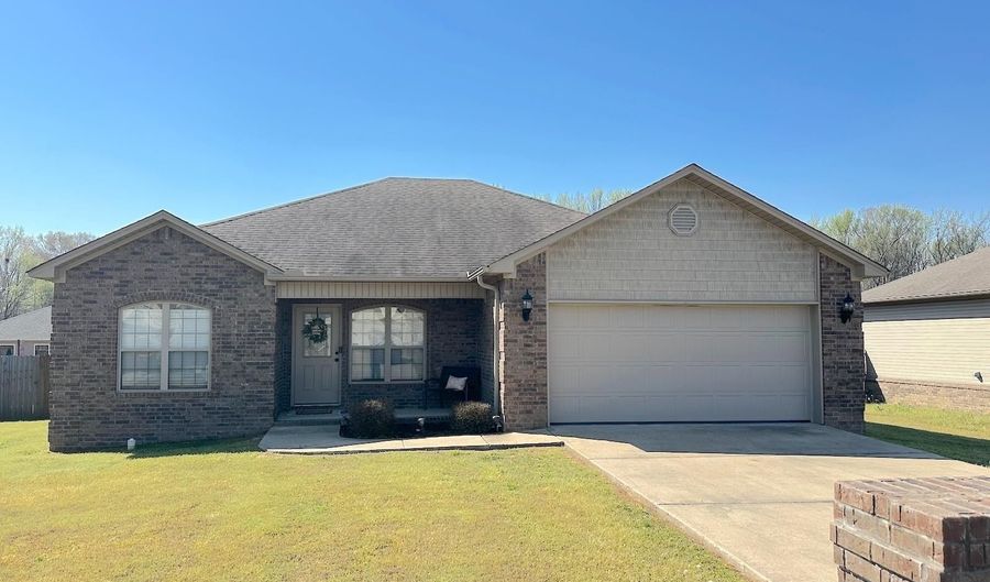 62 Grand Stand Dr, Austin, AR 72007 - 3 Beds, 2 Bath
