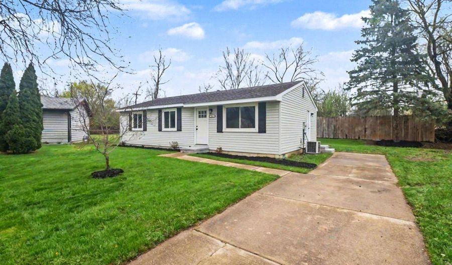 12 Faust Ct, Ann Arbor, MI 48108 - 4 Beds, 1 Bath