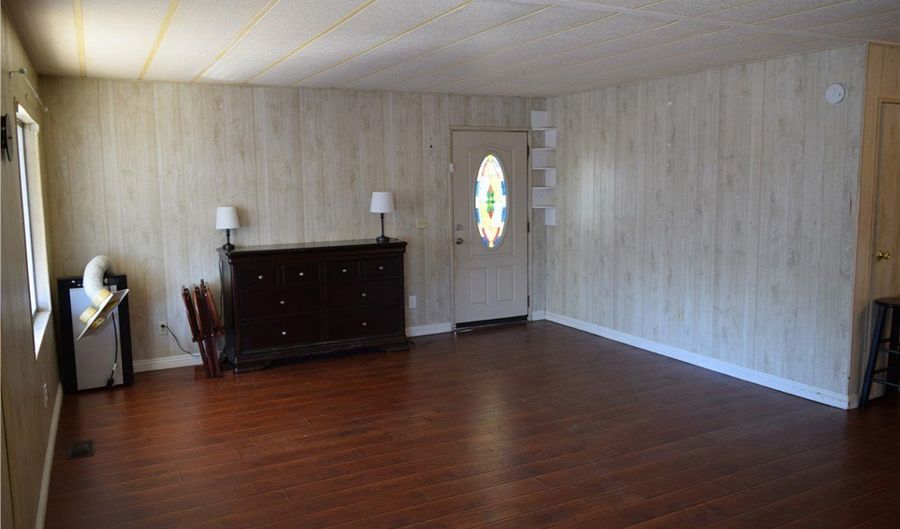 20683 Waalew Rd B189, Apple Valley, CA 92307 - 3 Beds, 2 Bath