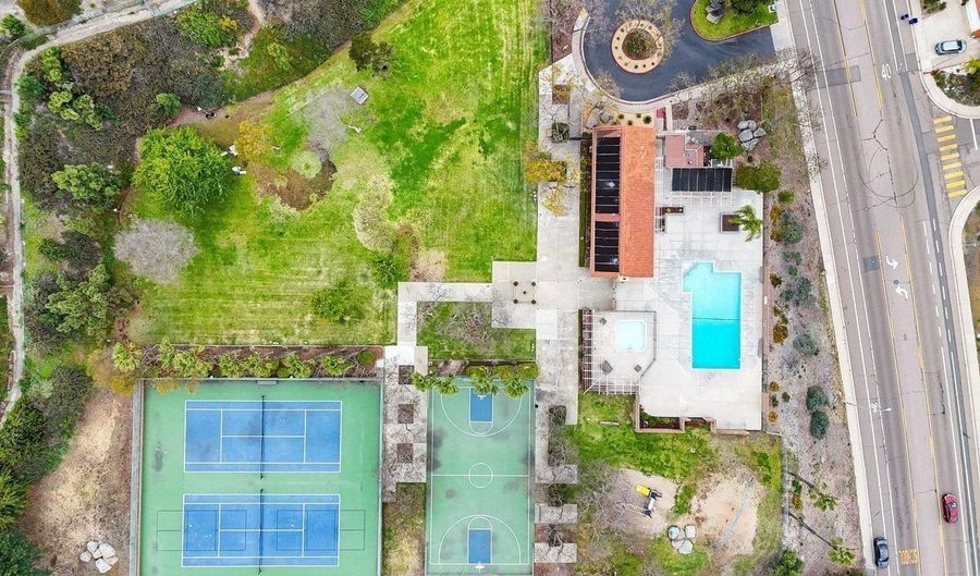 2305 Nueces Ln, Spring Valley, CA 91977 - 3 Beds, 2 Bath