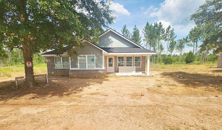 902 Lockett Station Rd, Albany, GA 31707 - 3 Beds, 2 Bath