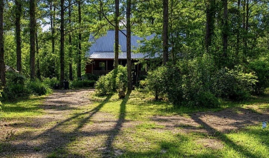 28863 HARBOR Rd, Andalusia, AL 36421 - 3 Beds, 2 Bath