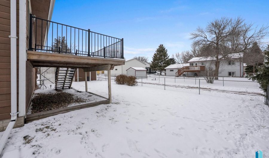 116 W Birchwood Dr, Brandon, SD 57005 - 3 Beds, 2 Bath