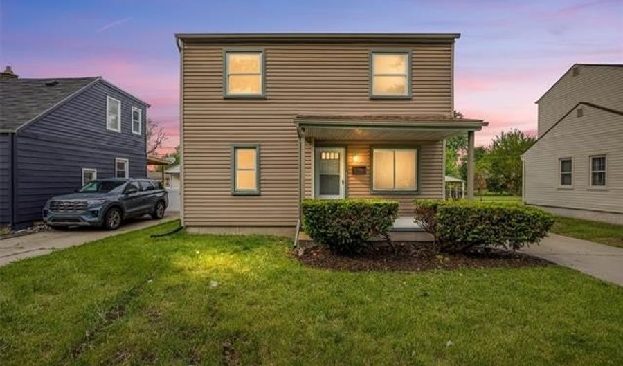17108 Arlington Ave, Allen Park, MI 48101 - 3 Beds, 2 Bath