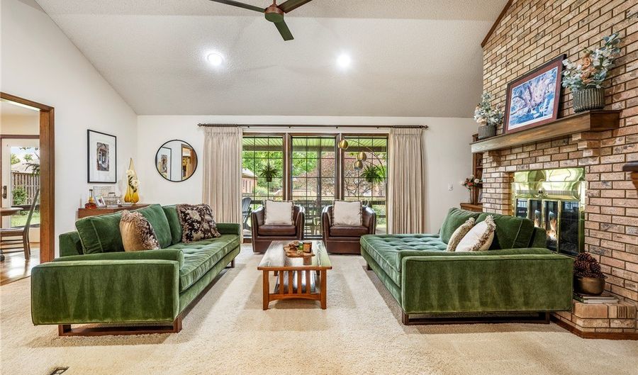 1402 NW K St, Bentonville, AR 72712 - 3 Beds, 2 Bath