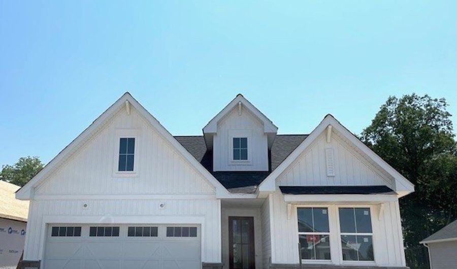 2163 Myla Way, Amherst, OH 44001 - 2 Beds, 2 Bath