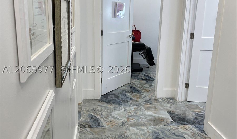 2920 NE 207th St 801, Aventura, FL 33180 - 0 Beds, 0 Bath