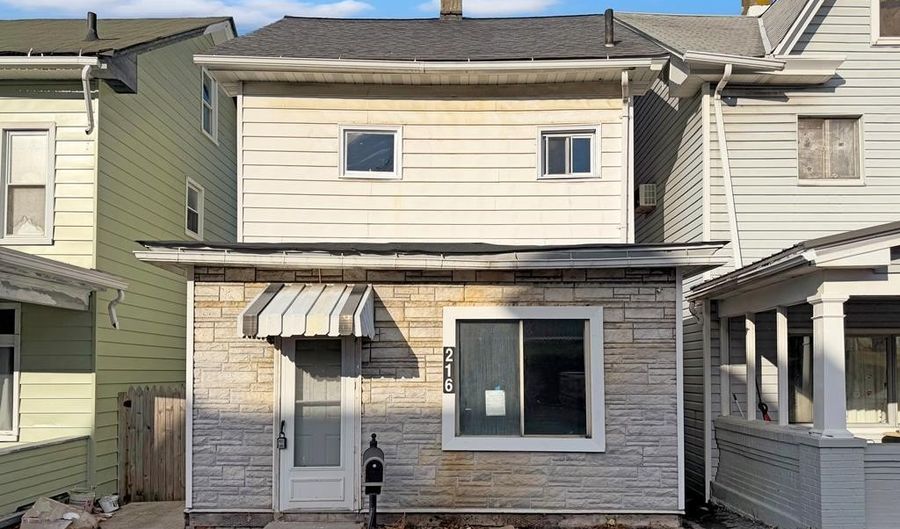 216 2nd Ave, Altoona, PA 16602 - 3 Beds, 1 Bath