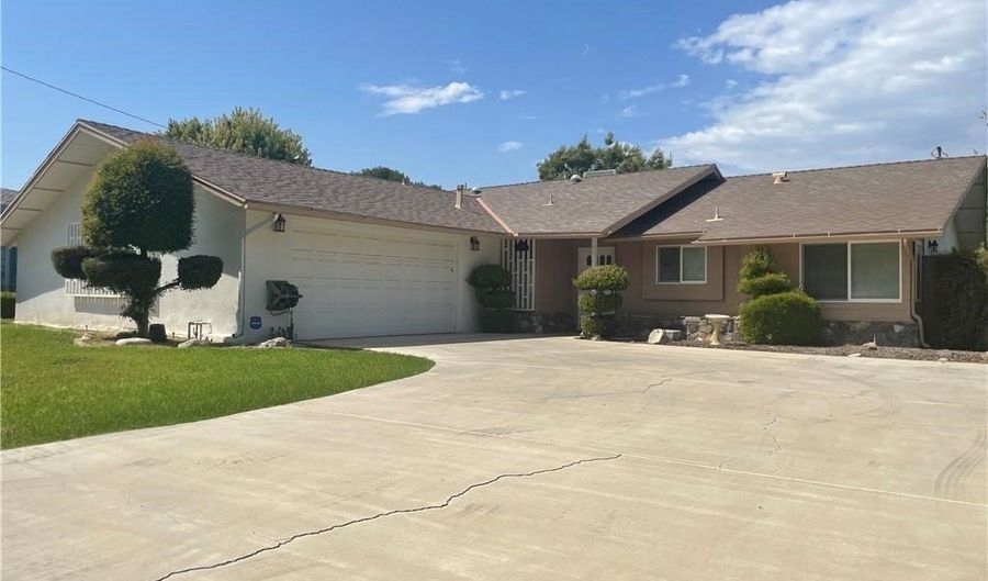 24978 Lawton Ave, Loma Linda, CA 92354 - 3 Beds, 2 Bath