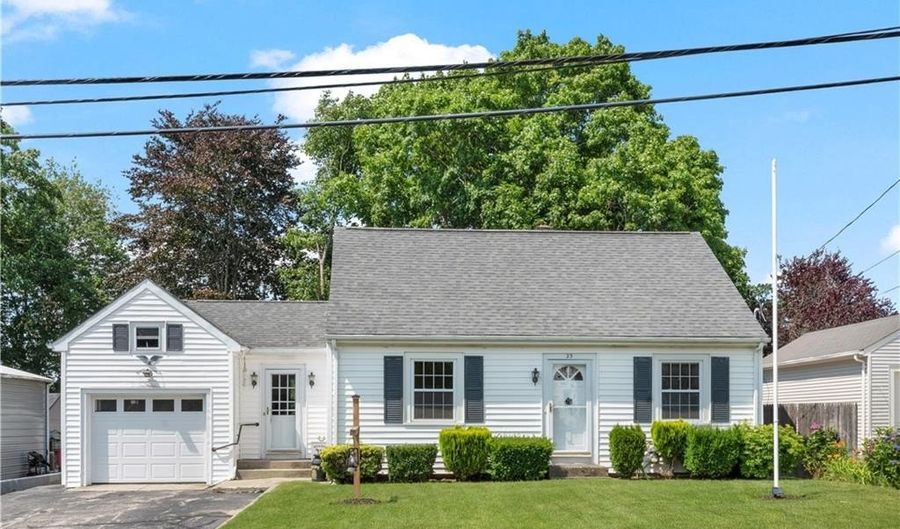 23 Fatima Dr, Bristol, RI 02809 - 3 Beds, 1 Bath