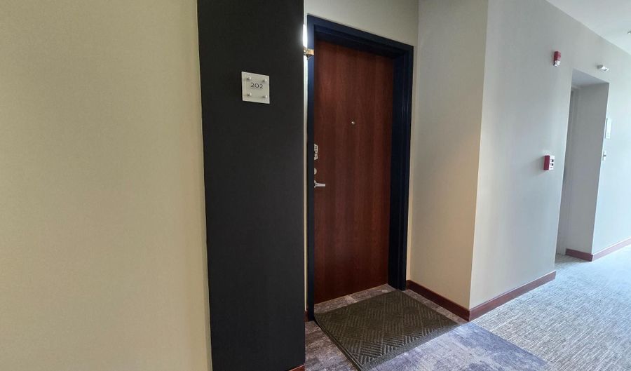 1209 N CHARLES St 202, Baltimore, MD 21201 - 2 Beds, 2 Bath