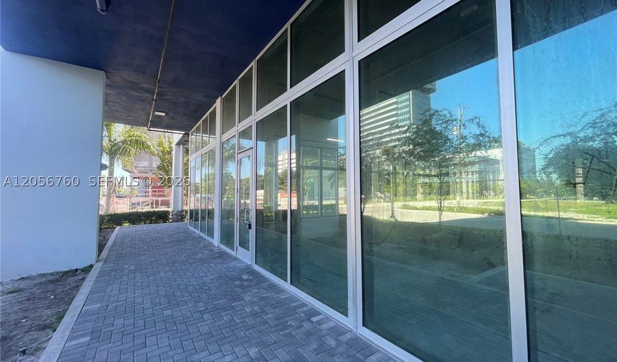 2820 NE 214th St 5, Aventura, FL 33180 - 0 Beds, 0 Bath