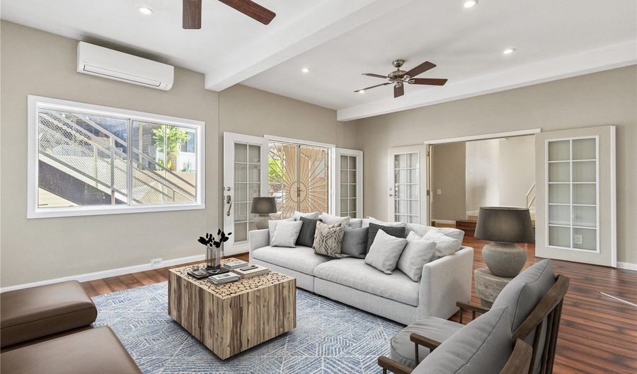 99-670 Aliipoe Dr, Aiea, HI 96701 - 6 Beds, 4 Bath