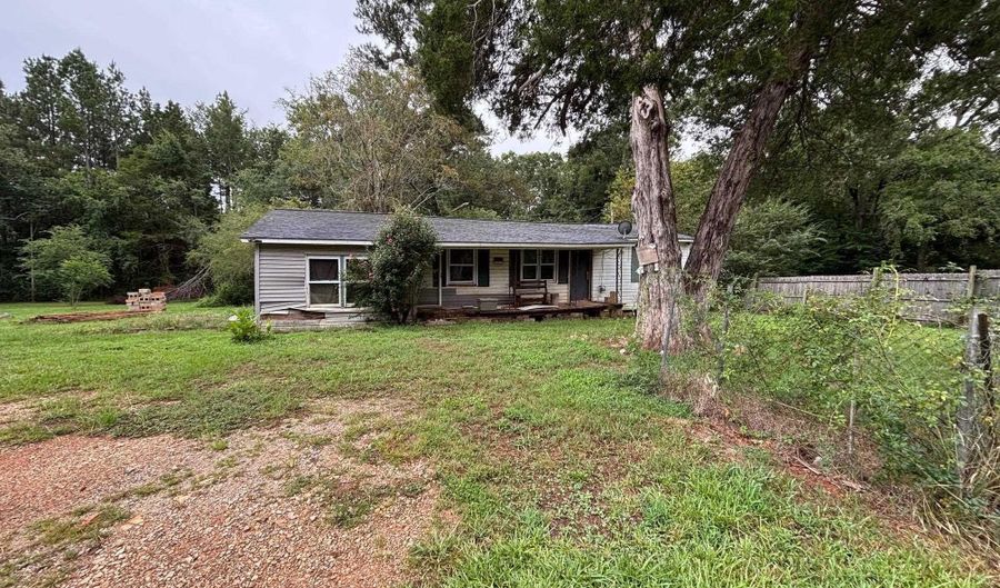 5473 Highway 71, Abbeville, SC 29620 - 2 Beds, 1 Bath