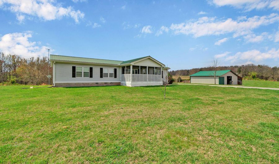 1978 Oloff Smith Rd, Allardt, TN 38504 - 3 Beds, 2 Bath