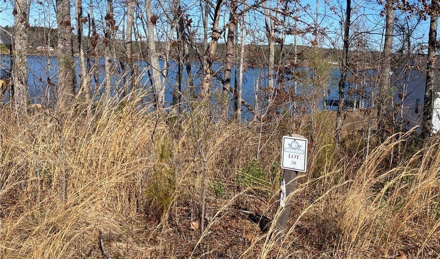 38 Waterside Pt, Abbeville, SC 29620 - 0 Beds, 0 Bath
