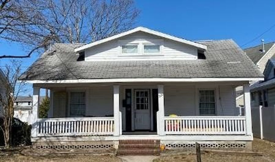 320 18th Ave, Belmar, NJ 07719 - 2 Beds, 1 Bath