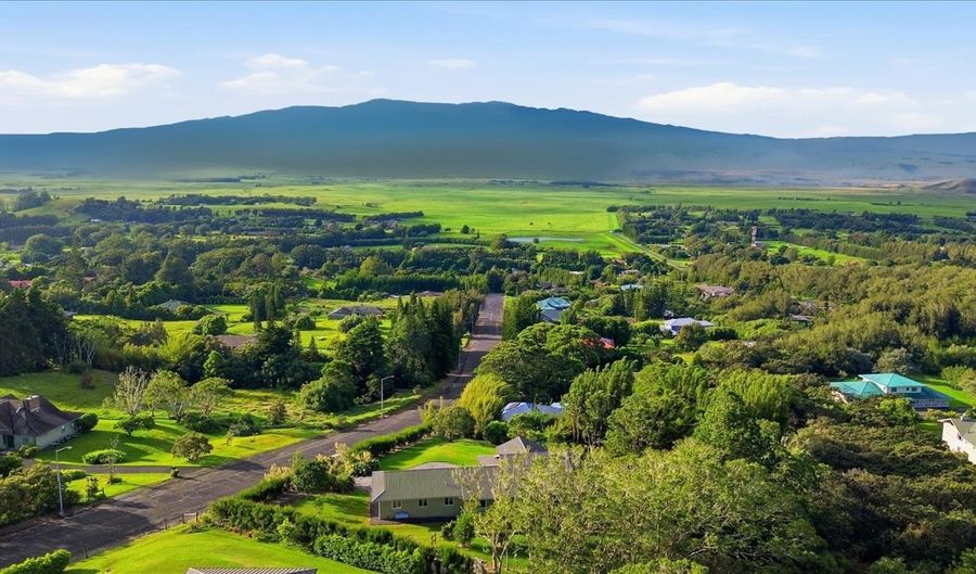 64-5313 PUUKAPU St, Kamuela, HI 96743 - 3 Beds, 2 Bath