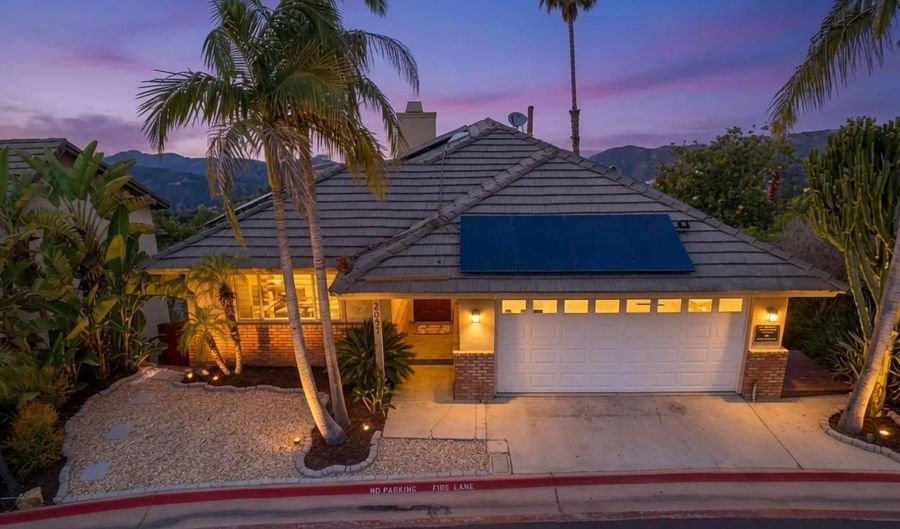 2054 Skyview, Escondido, CA 92027 - 4 Beds, 2 Bath