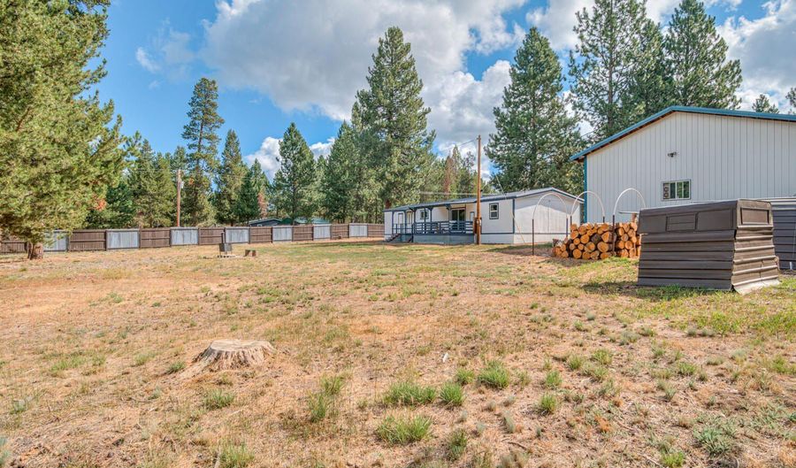 55877 Blue Eagle Rd, Bend, OR 97707 - 3 Beds, 2 Bath