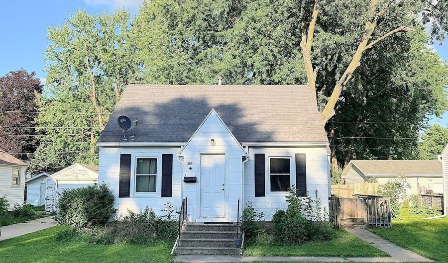 506 Saint Peter Ave, Albert Lea, MN 56007 - 2 Beds, 2 Bath