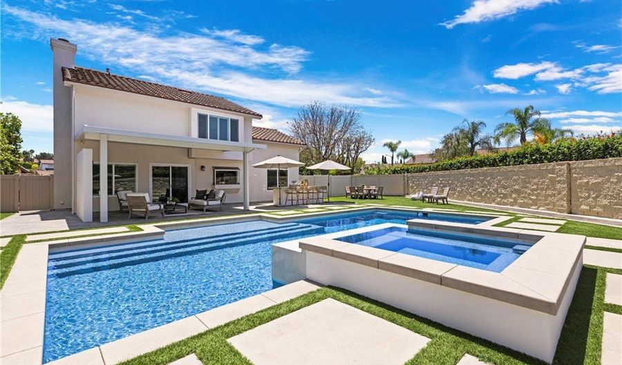1 Hazelbranch, Aliso Viejo, CA 92656 - 3 Beds, 3 Bath