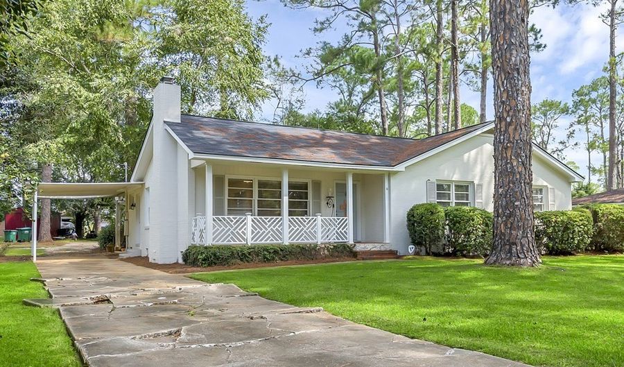 1021 Summit Dr, Albany, GA 31707 - 3 Beds, 2 Bath