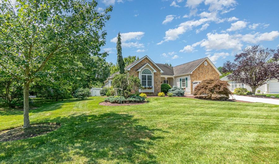 184 MAPLE GLEN Dr, Dover, DE 19904 - 3 Beds, 2 Bath