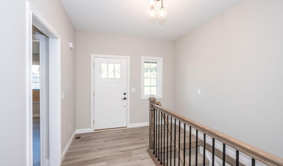 1319 Peregrine Way, Hamilton, OH 45013 - 3 Beds, 3 Bath