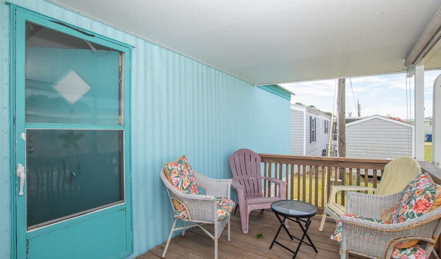 222 Mobile Dr G, Atlantic Beach, NC 28512 - 2 Beds, 1 Bath