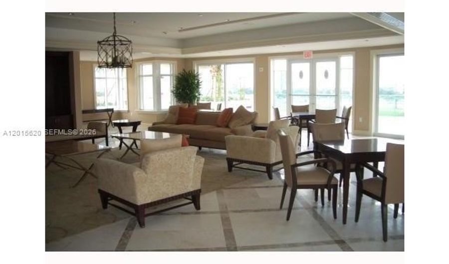 19900 E Country Club Dr 804, Aventura, FL 33180 - 3 Beds, 3 Bath