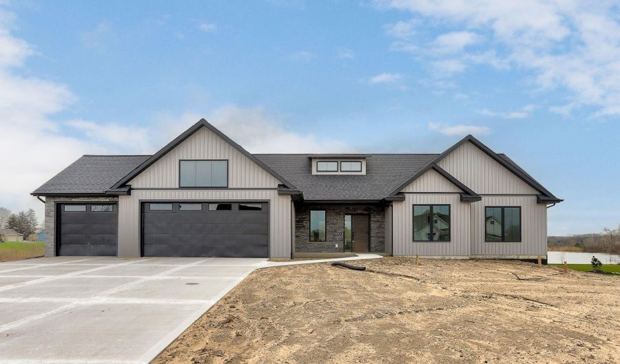 12508 Nora Ct, Allendale, MI 49401 - 4 Beds, 4 Bath