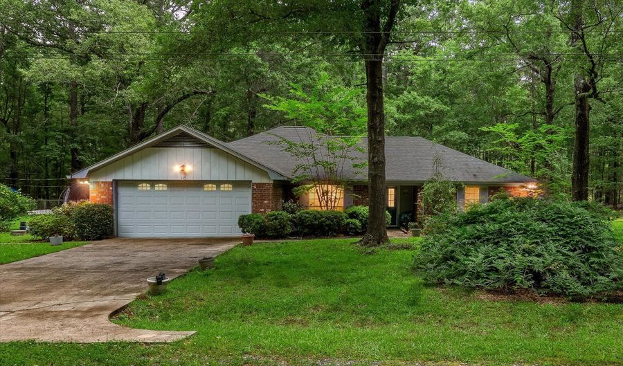 145 Cypress Grove Cir, Benton, LA 71006 - 3 Beds, 2 Bath