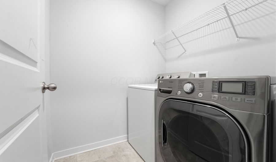 3040 Wyntree Dr, Columbus, OH 43232 - 4 Beds, 2 Bath